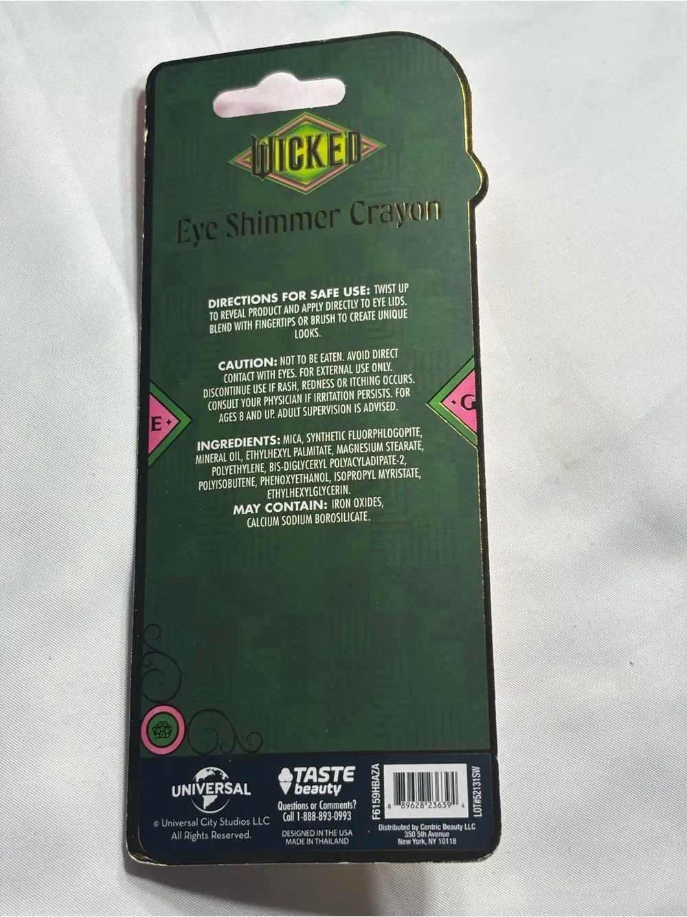 New Wicked Pink Eye Shadow Crayon -